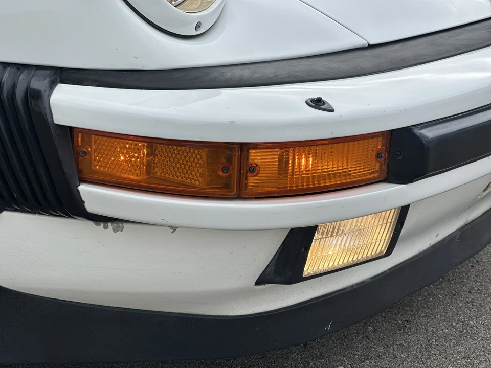 1985 Porsche 911 Carrera 3.2 - Image 23 of 31