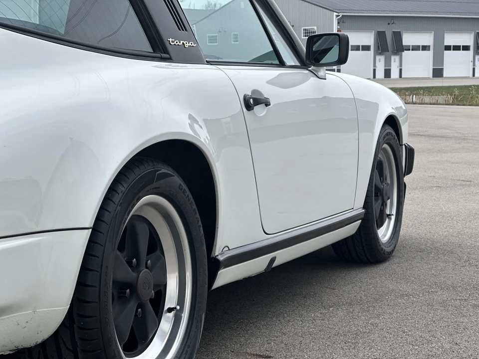 1985 Porsche 911 Carrera 3.2 - Image 11 of 31