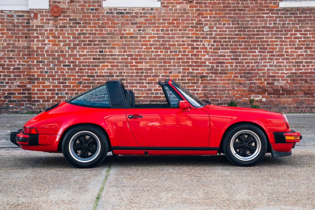 1985 Porsche 911 Carrera 3.2 - Image 17 of 31
