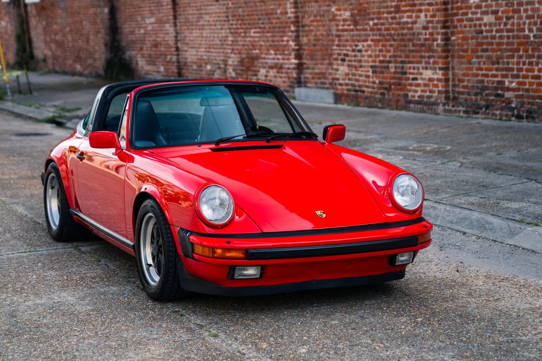 1985 Porsche 911 Carrera 3.2 - Image 11 of 31