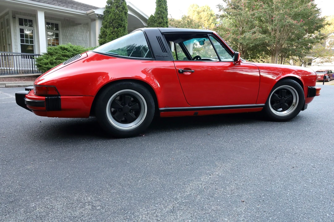 1985 Porsche 911 Carrera 3.2 - Image 26 of 31