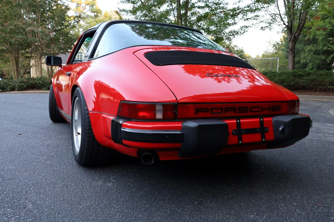 1985 Porsche 911 Carrera 3.2 - Image 16 of 31