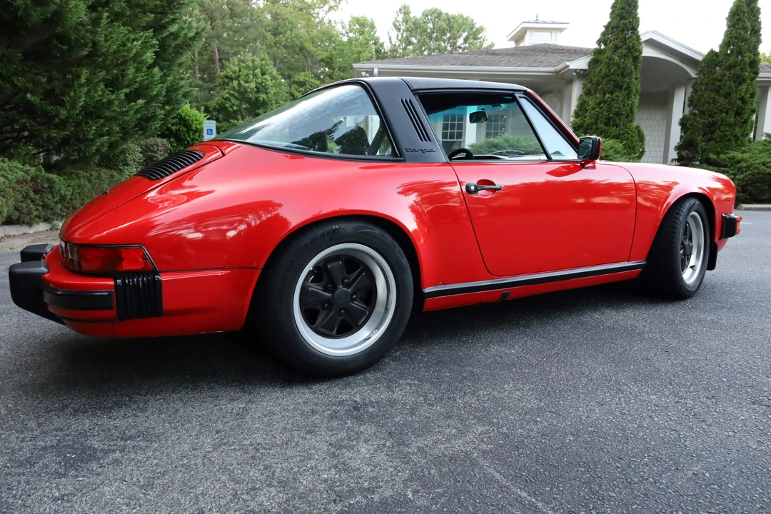 1985 Porsche 911 Carrera 3.2 - Image 25 of 31