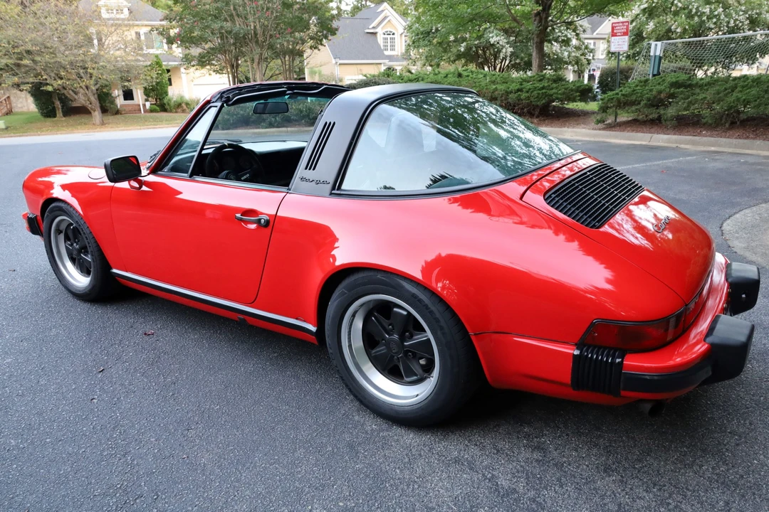 1985 Porsche 911 Carrera 3.2 - Image 3 of 31