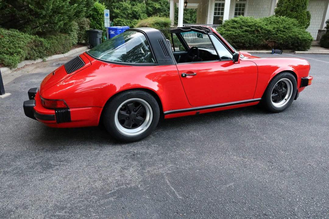 1985 Porsche 911 Carrera 3.2 - Image 5 of 31