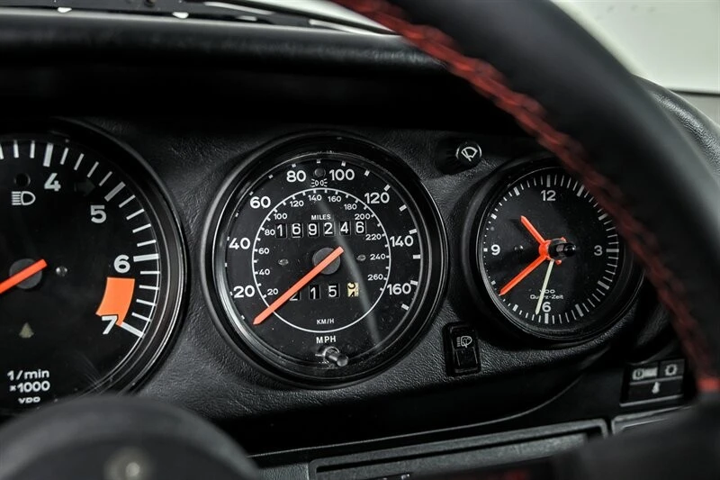 1985 Porsche 911 Carrera 3.2 - Image 22 of 31