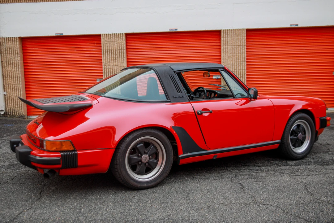 1985 Porsche 911 Carrera 3.2 - Image 28 of 31