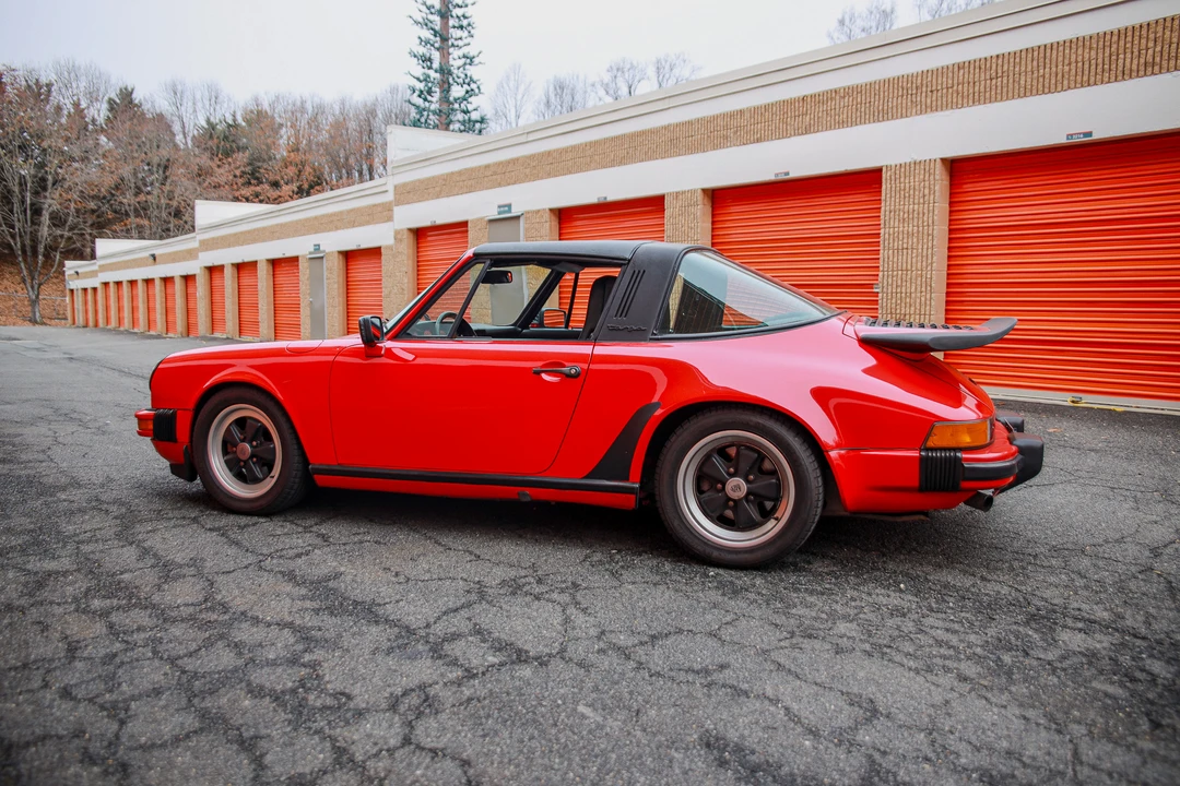 1985 Porsche 911 Carrera 3.2 - Image 12 of 31