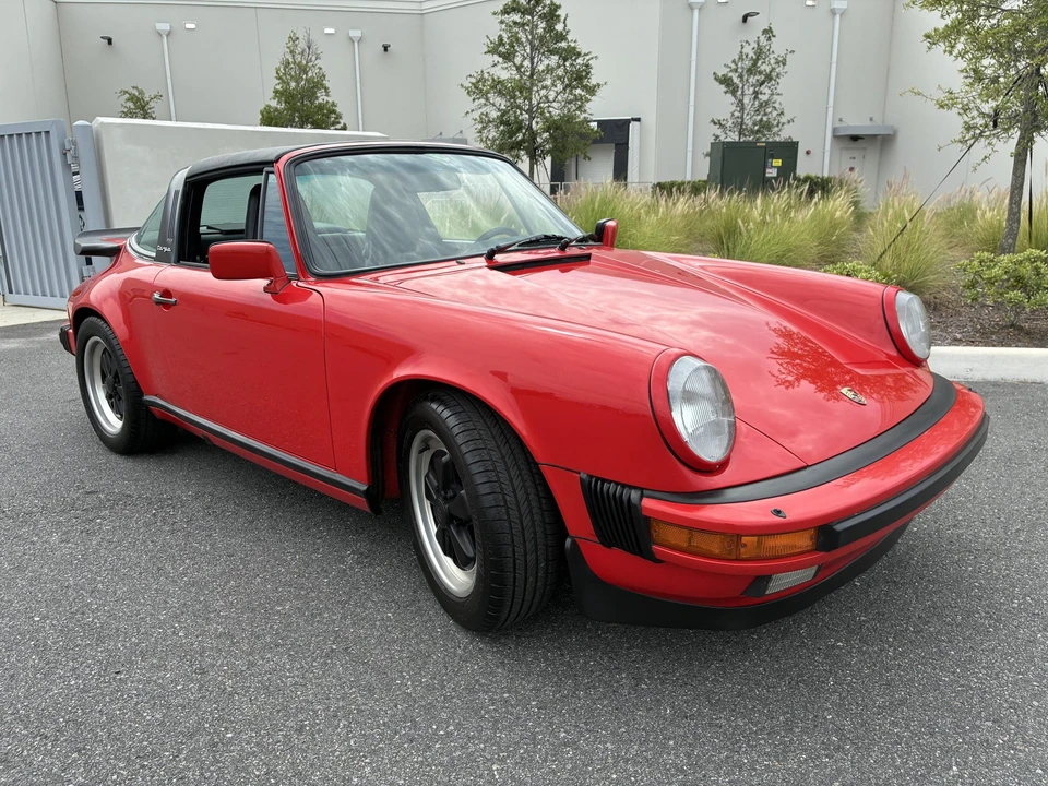 1985 Porsche 911 Carrera 3.2 - Image 6 of 31
