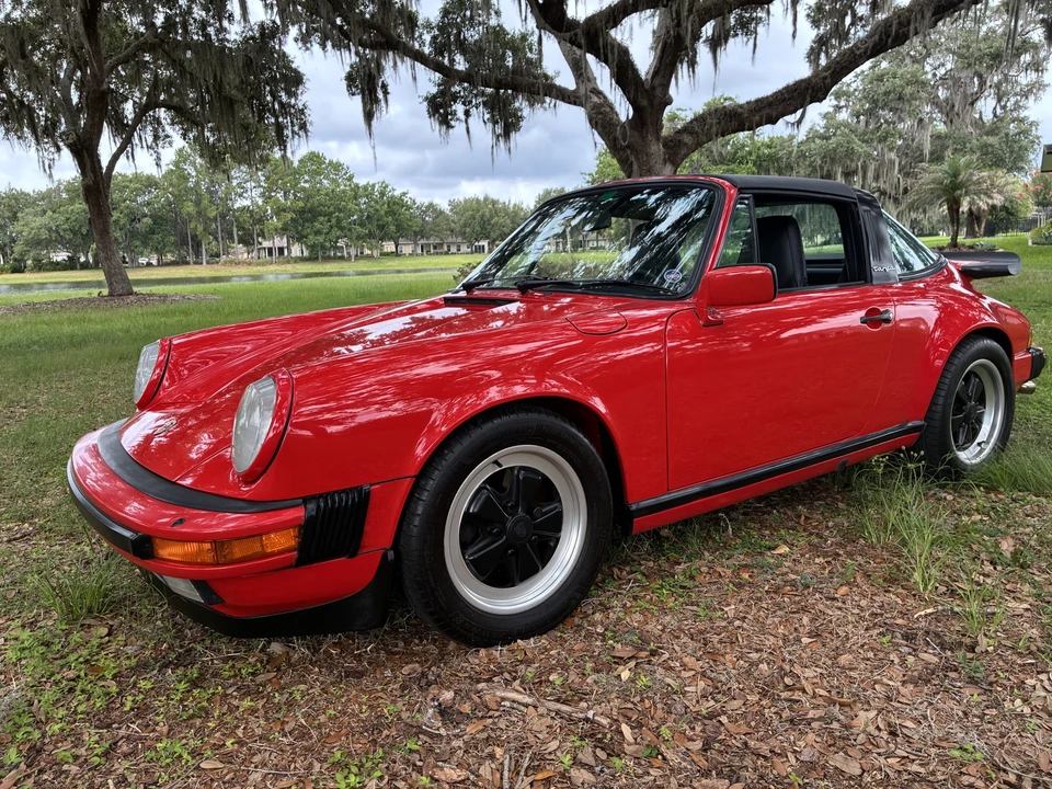 1985 Porsche 911 Carrera 3.2 - Image 5 of 31