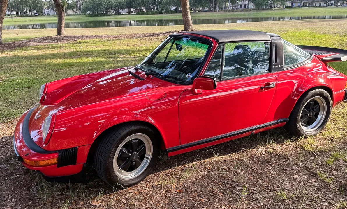 1985 Porsche 911 Carrera 3.2 - Image 2 of 31