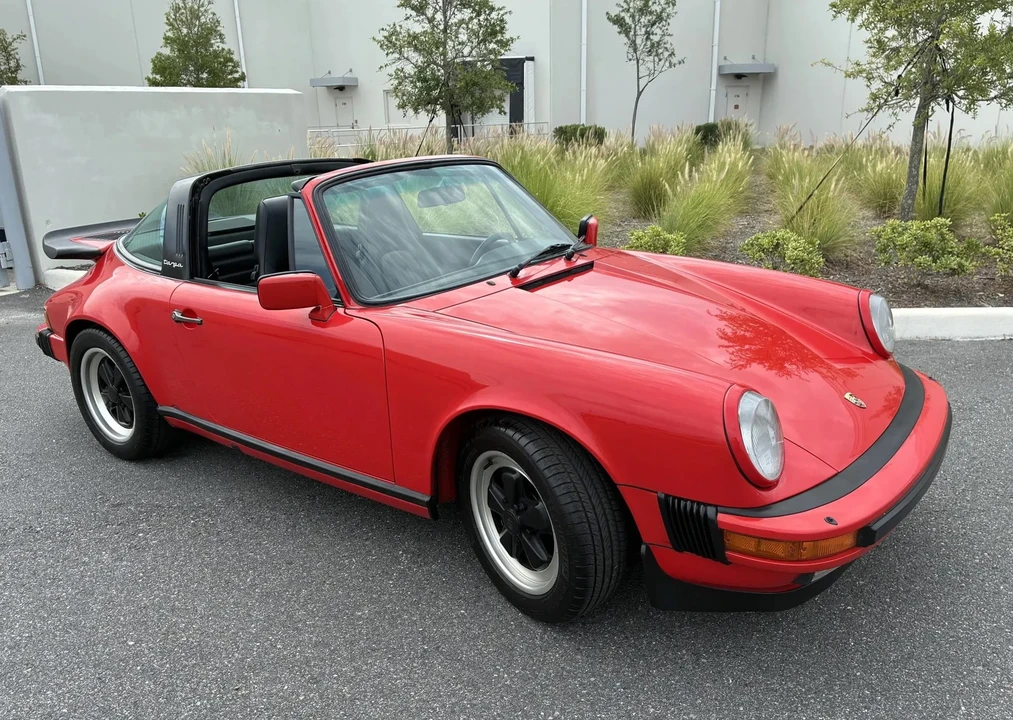 1985 Porsche 911 Carrera 3.2 - Image 14 of 31