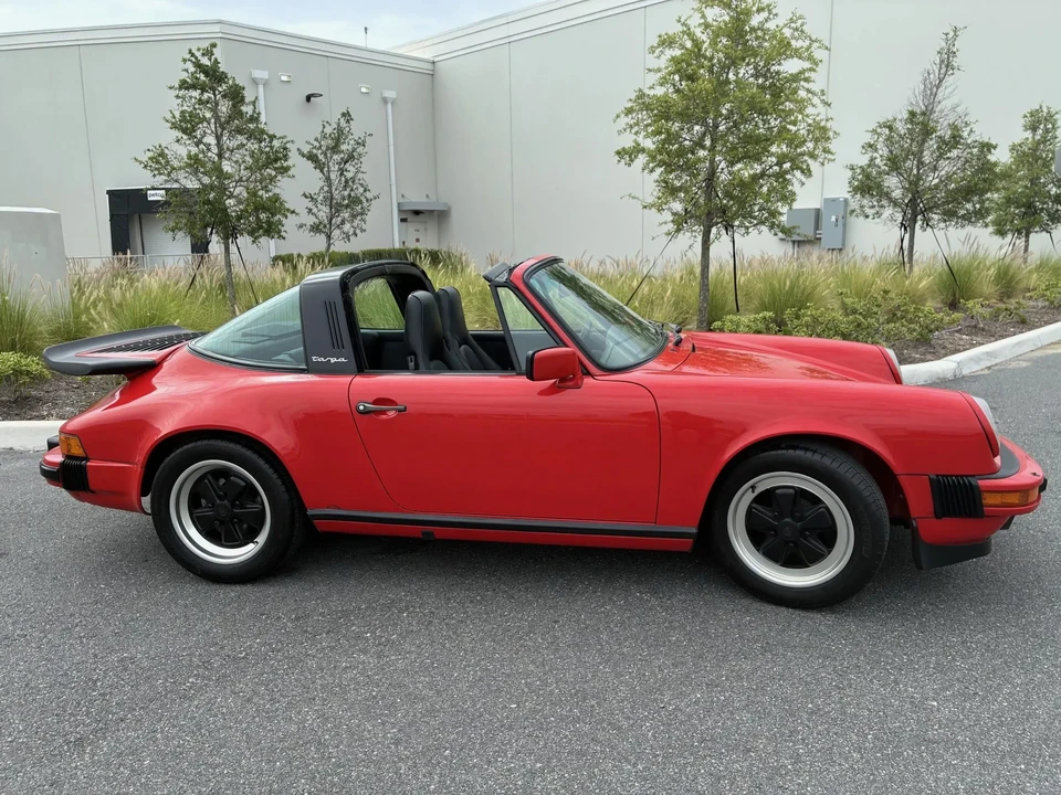 1985 Porsche 911 Carrera 3.2 - Image 12 of 31
