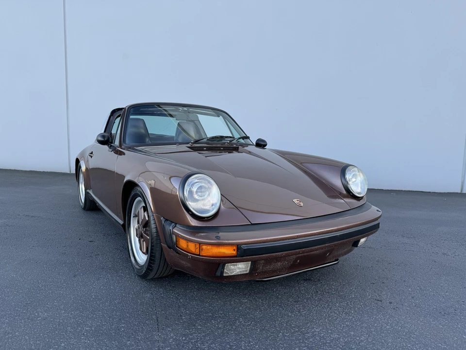1985 Porsche 911 Carrera 3.2 - Image 11 of 31