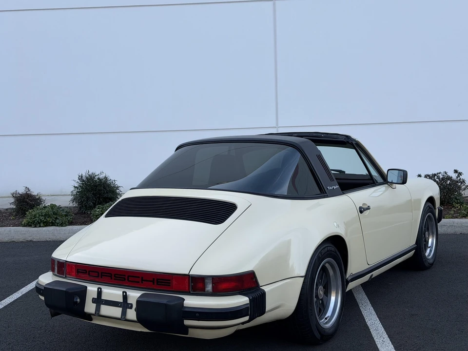 1985 Porsche 911 Carrera 3.2 - Image 8 of 31