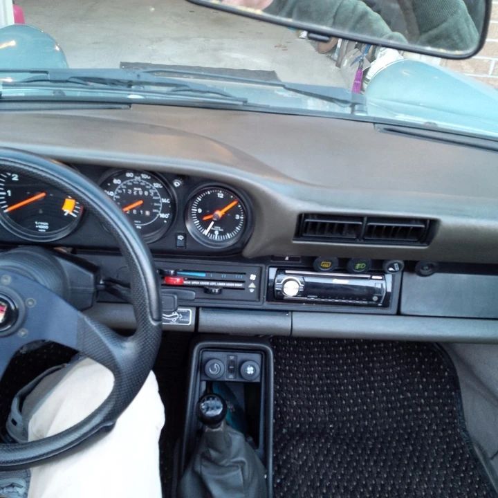 1985 Porsche 911 Carrera 3.2 - Image 17 of 31