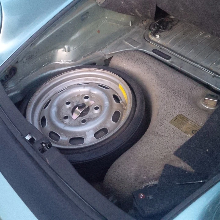 1985 Porsche 911 Carrera 3.2 - Image 24 of 31