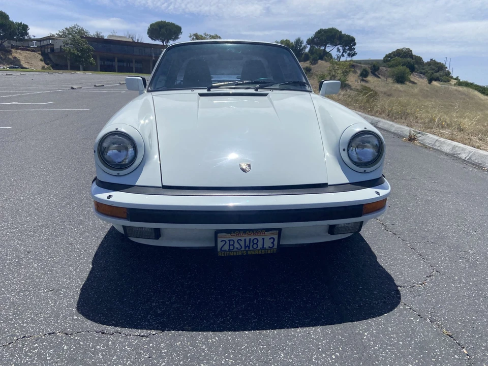 1985 Porsche 911 Carrera 3.2 - Image 14 of 31