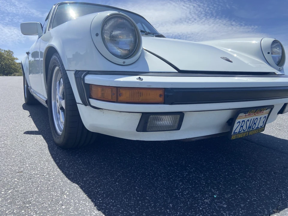 1985 Porsche 911 Carrera 3.2 - Image 16 of 31