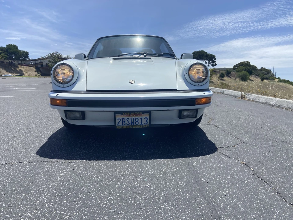 1985 Porsche 911 Carrera 3.2 - Image 13 of 31