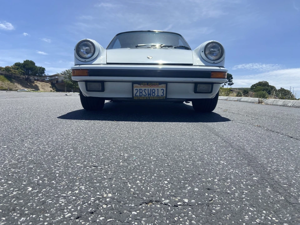 1985 Porsche 911 Carrera 3.2 - Image 15 of 31