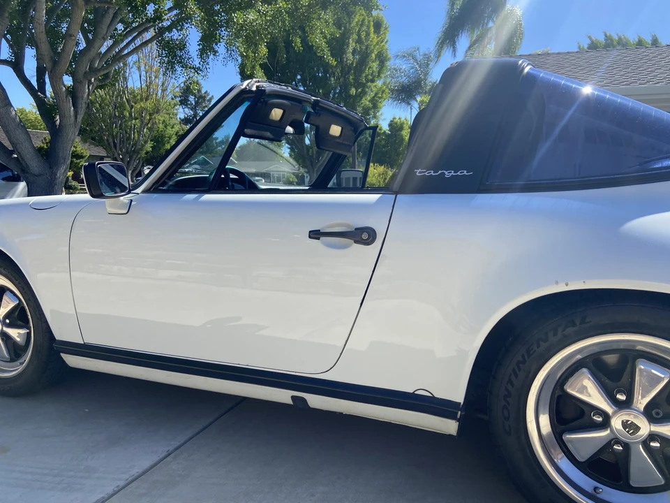 1985 Porsche 911 Carrera 3.2 - Image 24 of 31