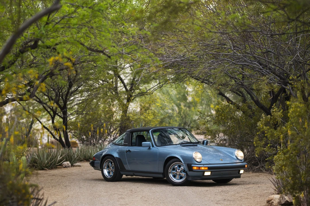 1985 Porsche 911 Carrera 3.2 - Image 5 of 31