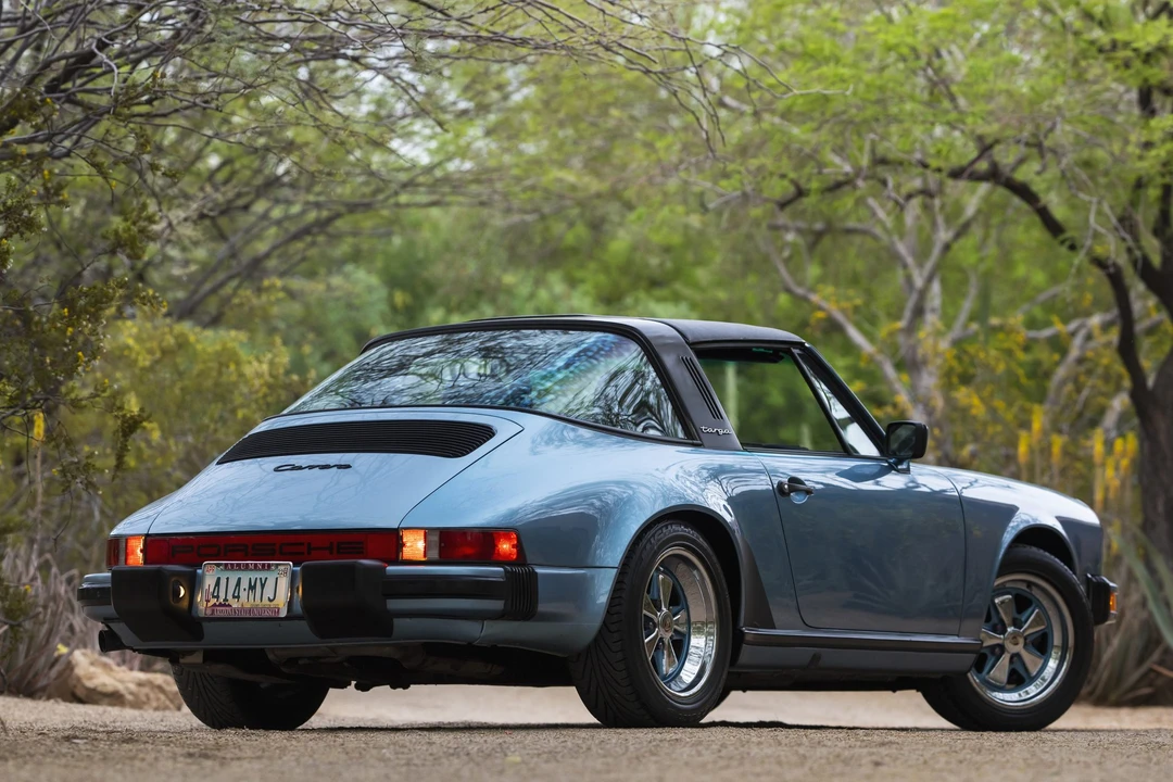 1985 Porsche 911 Carrera 3.2 - Image 13 of 31