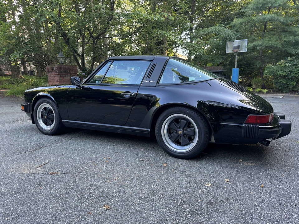 1985 Porsche 911 Carrera 3.2 - Image 7 of 31