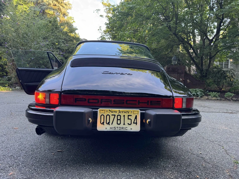 1985 Porsche 911 Carrera 3.2 - Image 13 of 31