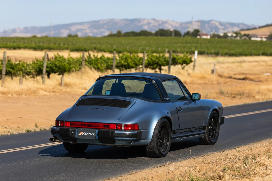 1985 Porsche 911 Carrera 3.2 - Image 27 of 31