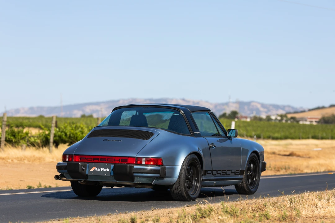 1985 Porsche 911 Carrera 3.2 - Image 28 of 31