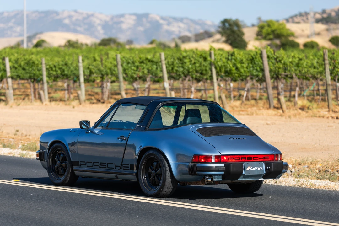 1985 Porsche 911 Carrera 3.2 - Image 17 of 31