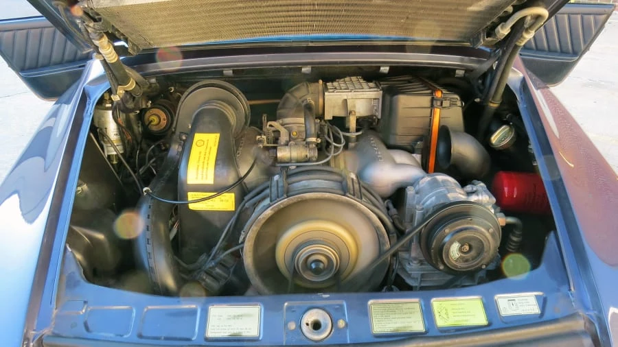 1985 Porsche 911 Carrera 3.2 - Image 7 of 10