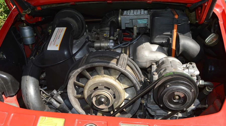1985 Porsche 911 Carrera 3.2 - Image 6 of 9