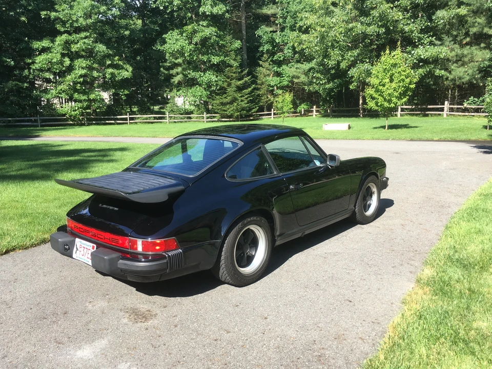 1985 Porsche 911 Carrera 3.2 - Image 11 of 31