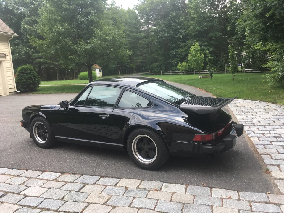 1985 Porsche 911 Carrera 3.2 - Image 17 of 31