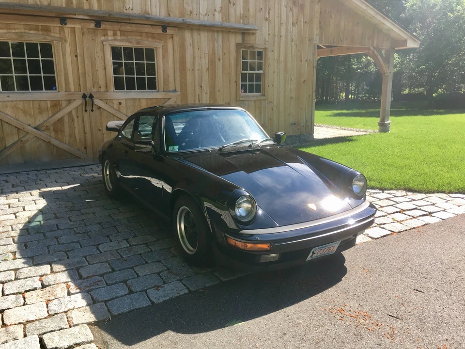 1985 Porsche 911 Carrera 3.2 - Image 4 of 31