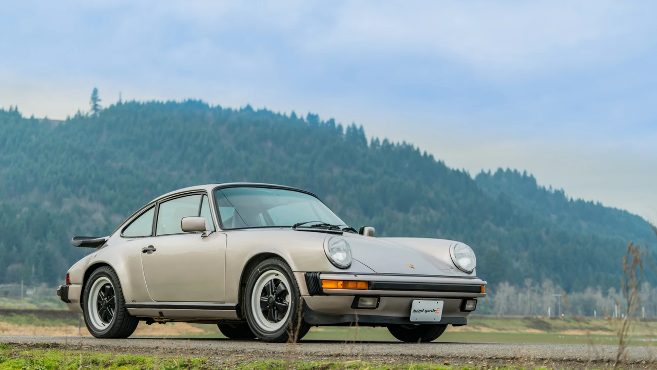 1985 Porsche 911 Carrera 3.2 - Image 8 of 31