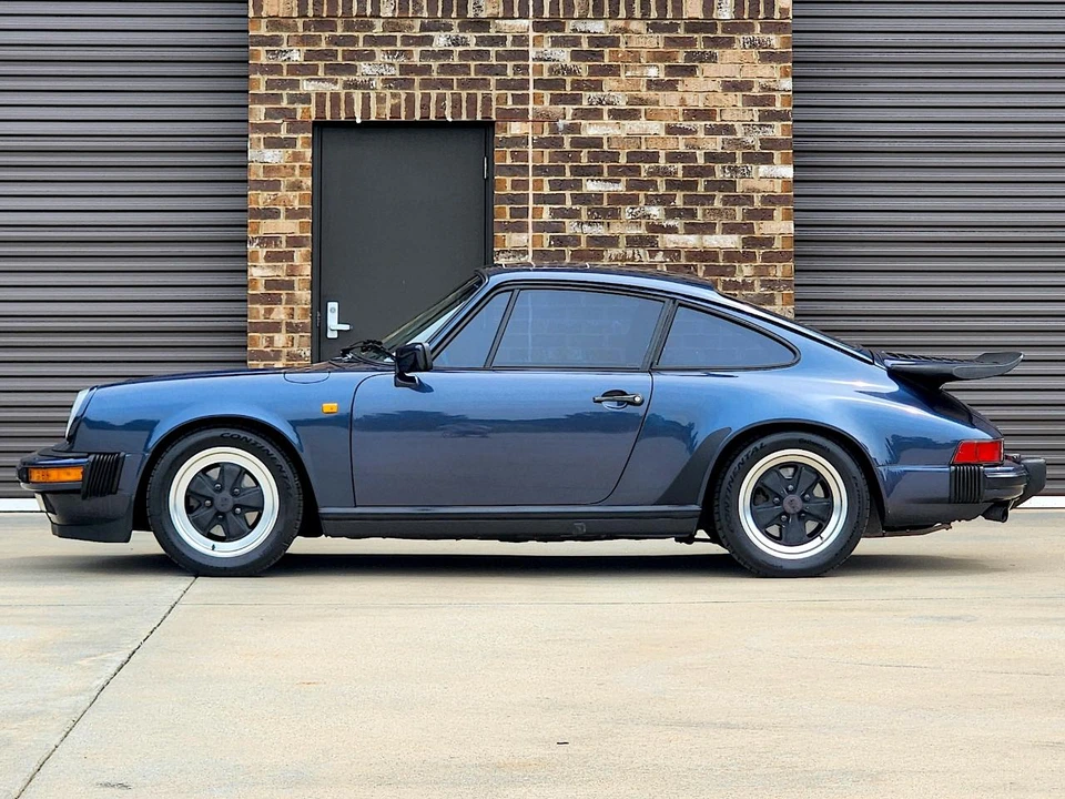 1985 Porsche 911 Carrera 3.2 - Image 2 of 31