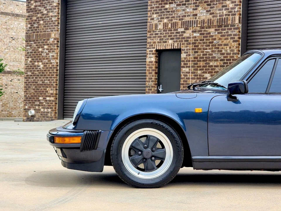 1985 Porsche 911 Carrera 3.2 - Image 9 of 31