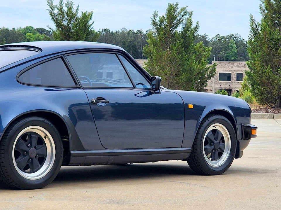 1985 Porsche 911 Carrera 3.2 - Image 17 of 31