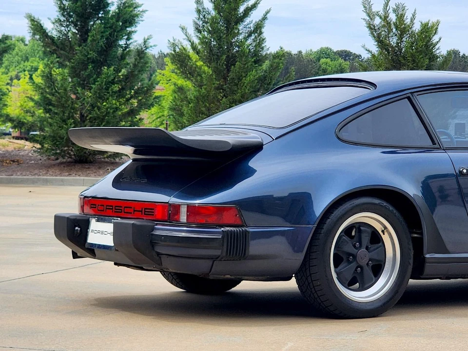 1985 Porsche 911 Carrera 3.2 - Image 18 of 31