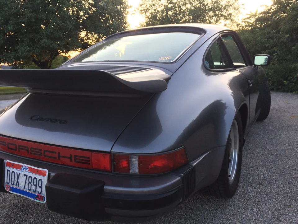 1985 Porsche 911 Carrera 3.2 - Image 12 of 31