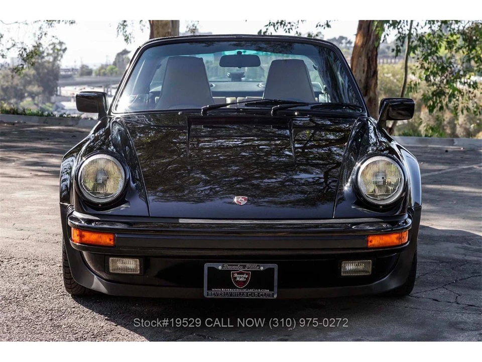 1985 Porsche 911 Carrera 3.2 - Image 9 of 31