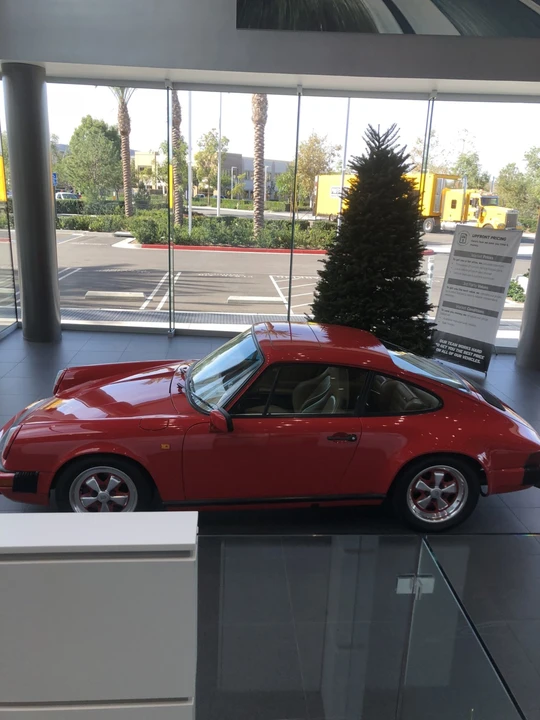 1985 Porsche 911 Carrera 3.2 - Image 2 of 31