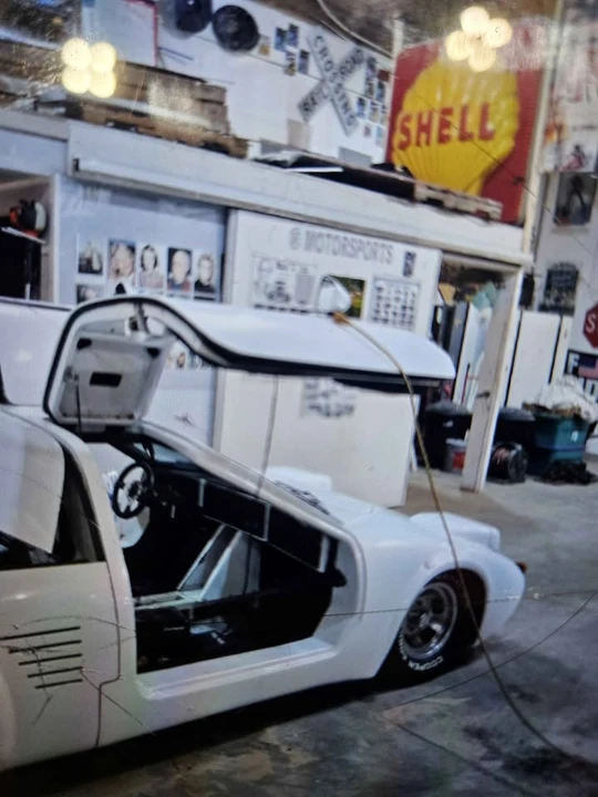 1985 Porsche 911 Carrera 3.2 - Image 2 of 12