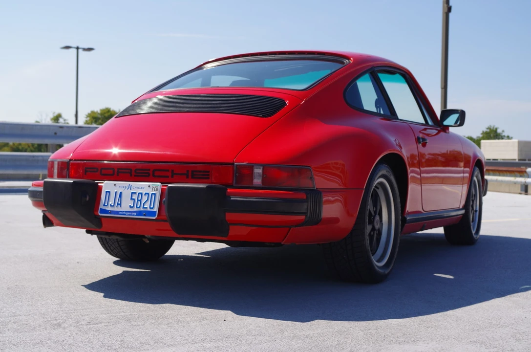 1985 Porsche 911 Carrera 3.2 - Image 5 of 31