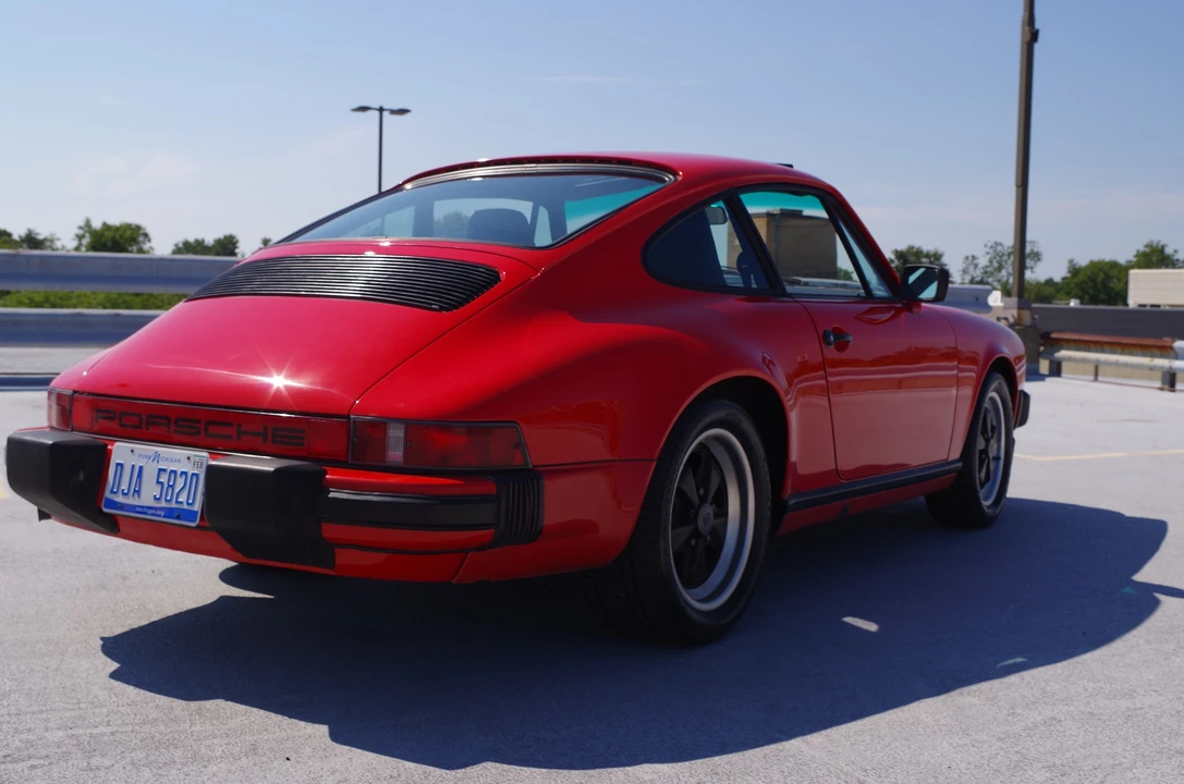 1985 Porsche 911 Carrera 3.2 - Image 7 of 31