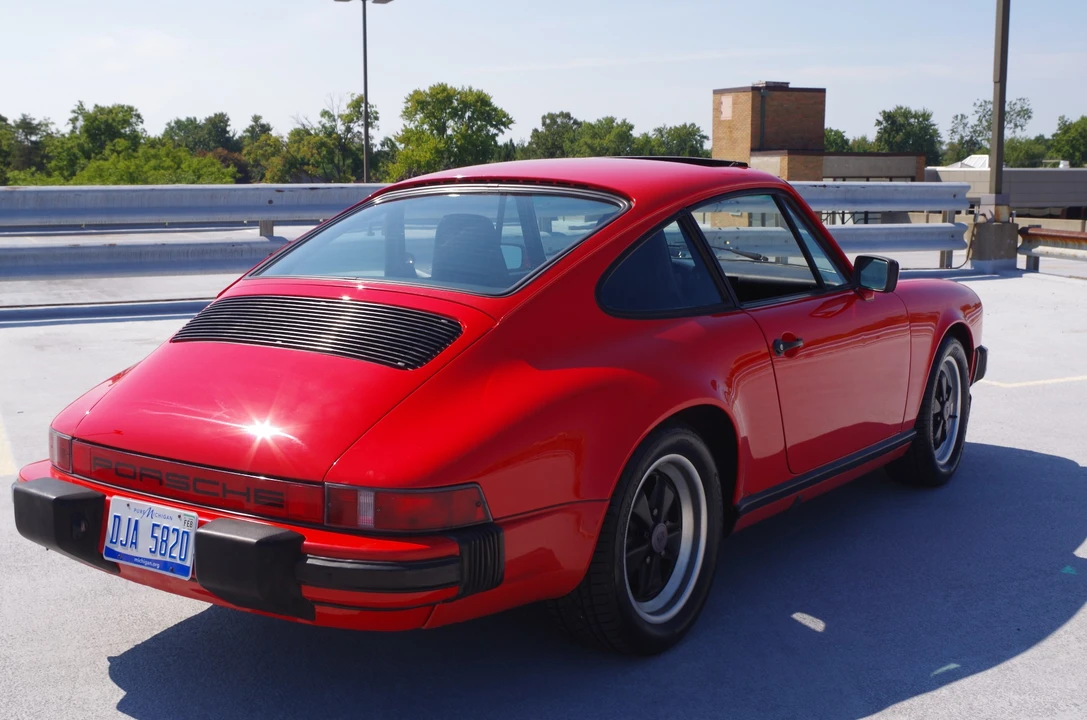 1985 Porsche 911 Carrera 3.2 - Image 8 of 31